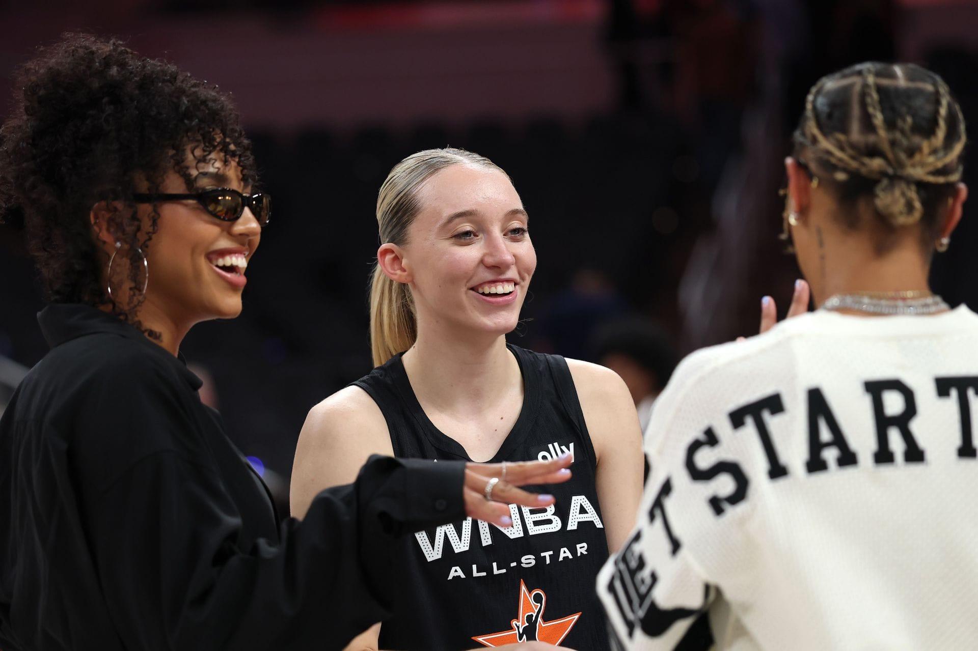 Billboard officiel Gatorade Let Her Cook avec joueuse WNBA en suspension - controverse Indianapolis 2025